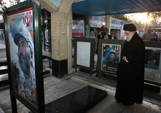 حضور رهبر انقلاب در مرقد امام خمینی (ره)