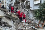 ببینید | روش متفاوت امدادگران ترکیه برای یافتن افراد زنده زیر آوار