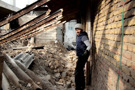 تصاویری تلخ از وضعیت زلزله‌زدگان خوی