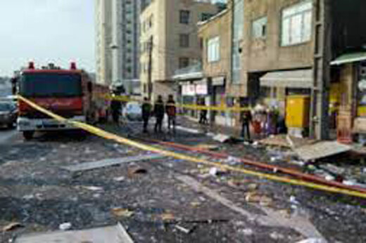 ببینید | انفجار گاز و پرتاب کارگر رستوران به خیابان از شدت انفجار در تهران