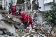ببینید | کشف گنج دو میلیون دلاری از زیر آوار زلزله ترکیه