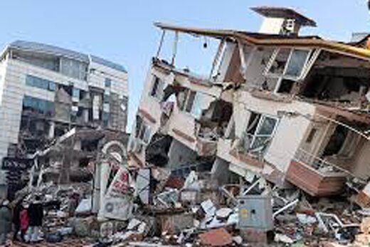 ببینید| تخریب چند خانه در مالاتیا پس از زلزله ۵.۶ ریشتری امروز