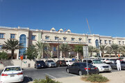 ببینید | پارکینگ مدرسه خصوصی با ماشین
های فوق لاکچری در دبی!