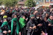 ببینید | اعتراض زنان افغانستانی به برخورد خشن طالبان با عزاداران محرم